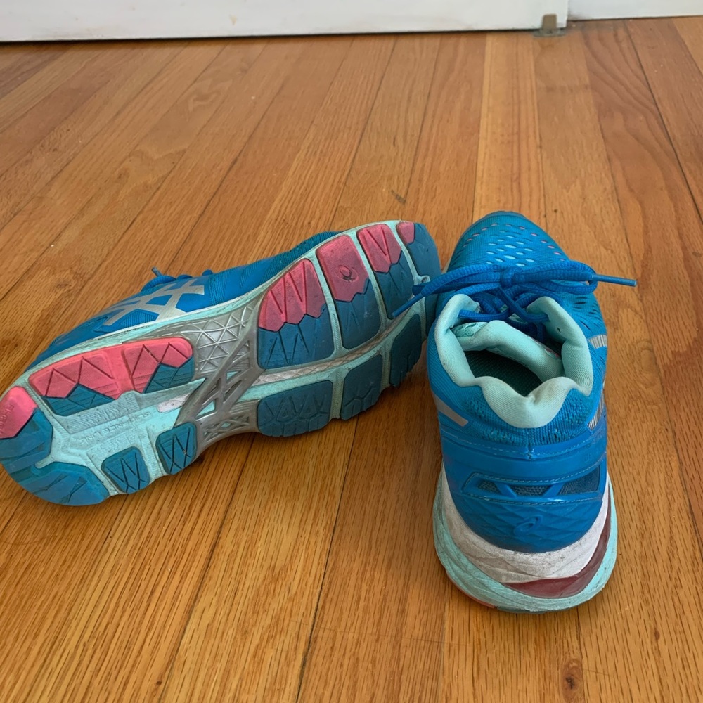 ASICS Running Shoes - Picture 4 of 4